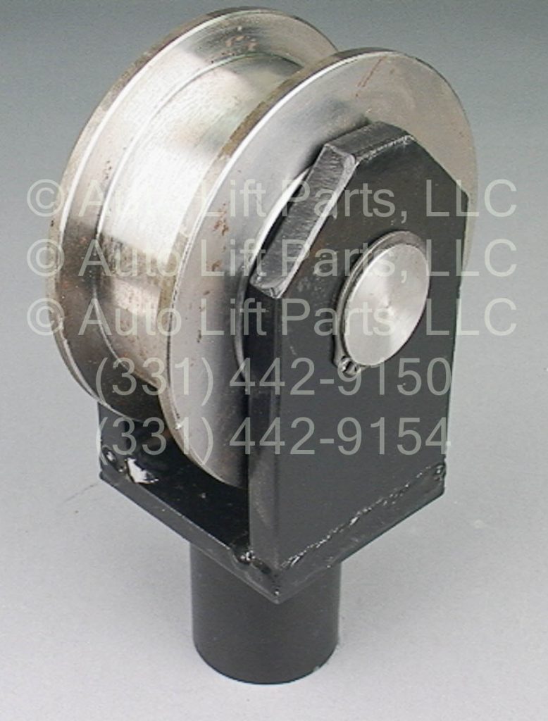 BH722904 Cylinder Yoke Assembly, Older Challenger/VBM 2Post